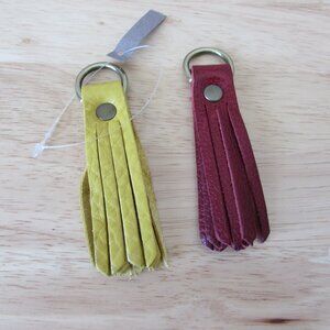 2 BNNU Portland Leather Short Keychains